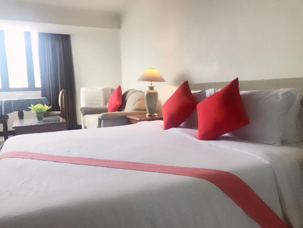 Omni Tower Cozy Apartment Near Nana Bts Bangkok Kültér fotó